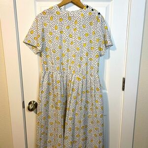 VTG Carla Gay white dress w/ black dots & yellow spot pattern sz XL (?)